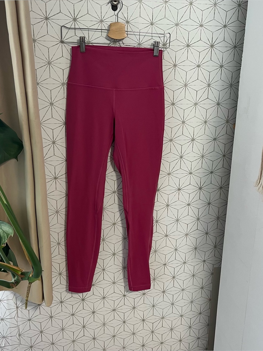Lululemon Align Berry Rose Legging 28”